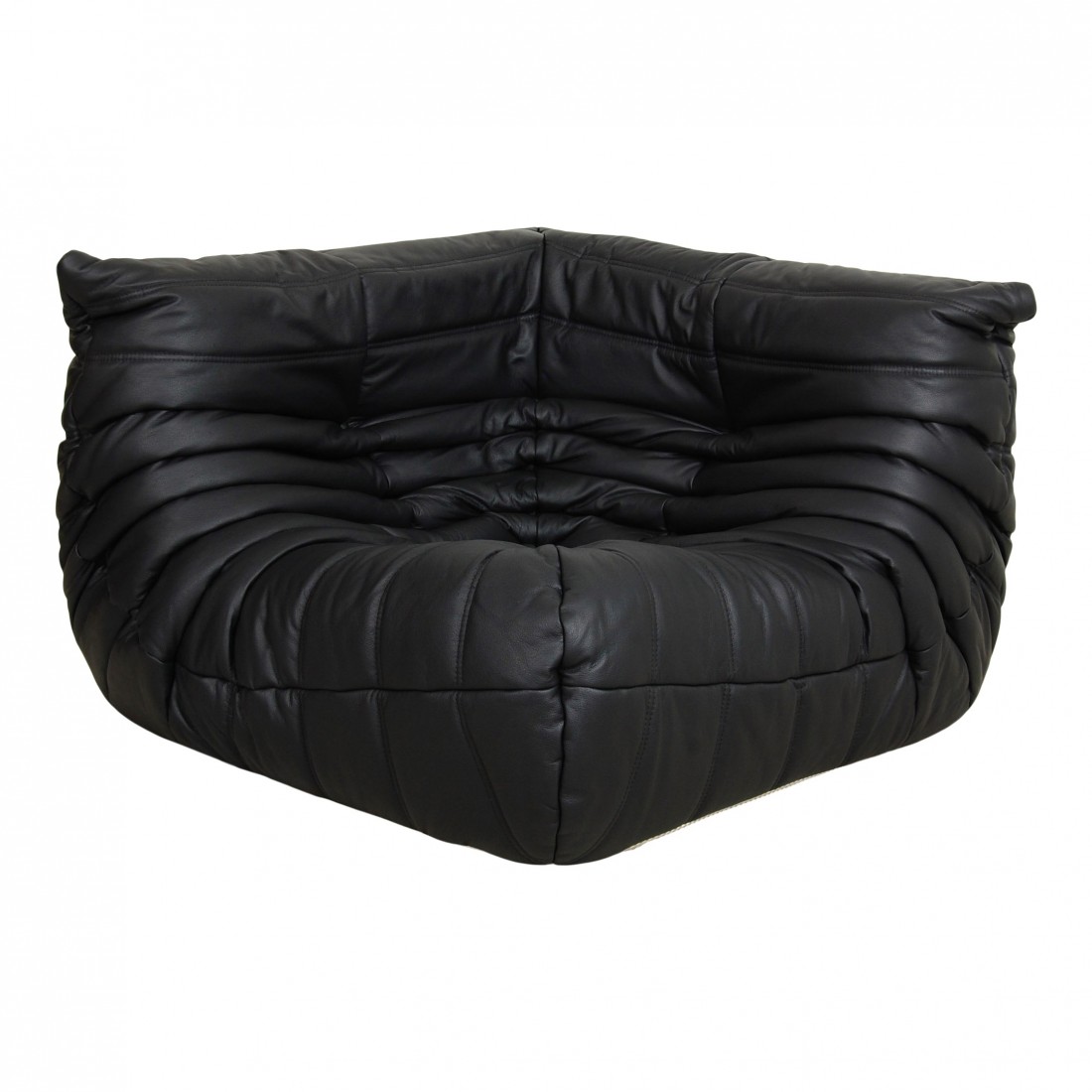 Buy TOGO corner chair in black leather CPHClassic